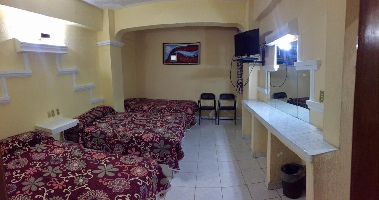 Hotel Catedral San Juan de los Lagos Bagian luar foto
